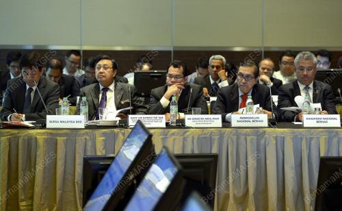 KL46_26082014_PM_DIALOG