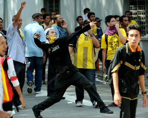 KL46_28042012_BERSIH
