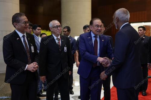 DATUK SERI ANWAR IBRAHIM