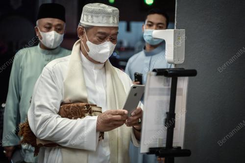 TAN SRI MUHYIDDIN YASSIN