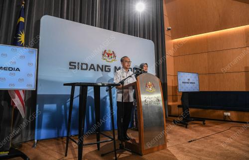 DATUK FAHMI FADZIL