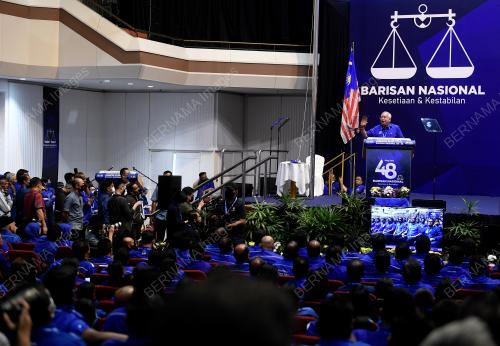 DATUK SERI NAJIB TUN RAZAK