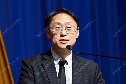 PROFESSOR DR HO CHIN KUAN