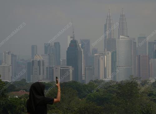 JEREBU PEMANDANGAN KUALA LUMPUR