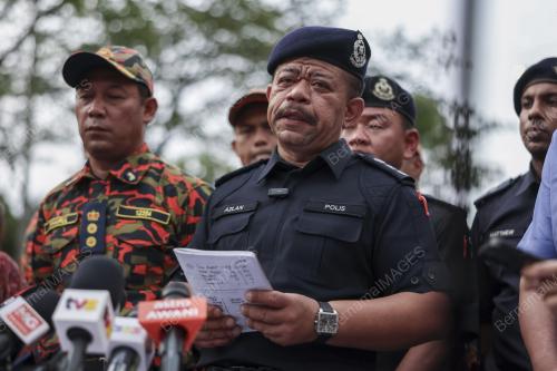 ACP WAN AZLAN WAN MAMAT