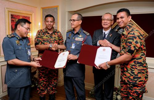 KL47_02102015_BOMBA_ANUGERAH