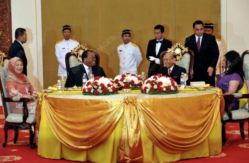KL47_03072013_AGONG