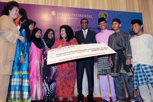 KL47_03092012_YAYASAN