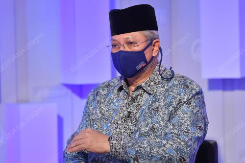 TAN SRI ANNUAR MUSA
