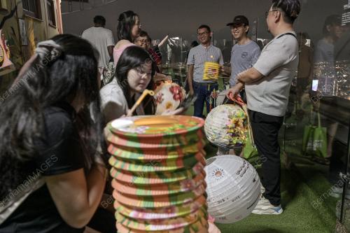 MID AUTUMN FESTIVAL LANTERN WALKABOUT