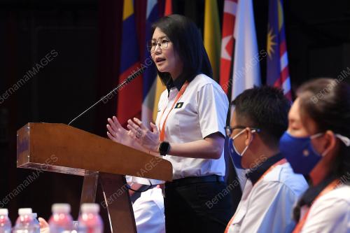 KETUA PEMUDA MCA DATUK NICOLE WONG SIAW TING