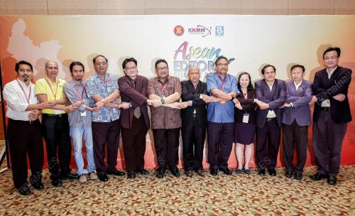 KL47_06042016_ASEAN_EDITORS