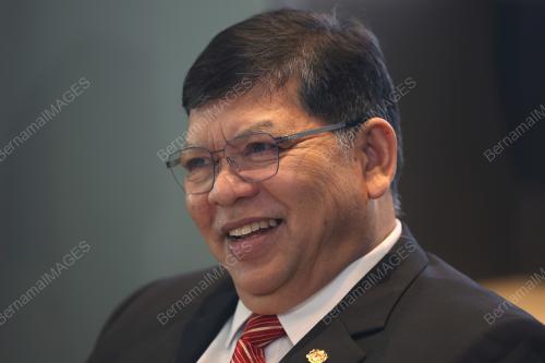 TAN SRI JOHARI ABDUL