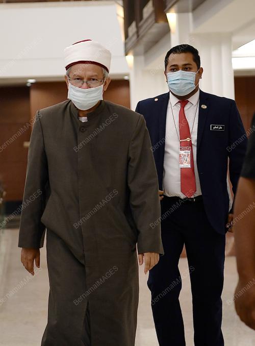 PEMBENTANGAN BELANJAWAN 2021