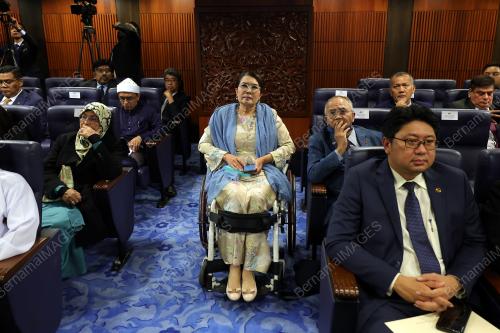 SENATOR DATUK RAS ADIBA RADZI