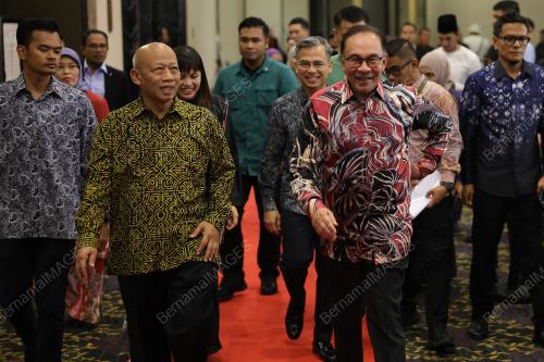 DATUK SERI ANWAR IBRAHIM