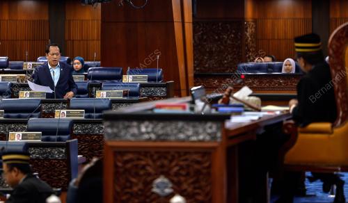 DATUK SERI AHMAD MASLAN