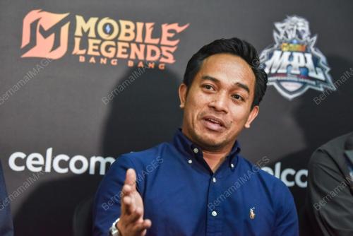 MOBILE LEGEND