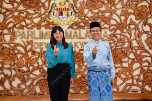 FAHMI FADZIL