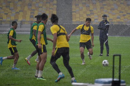 SESI LATIHAN SKUAD HARIMAU MALAYA