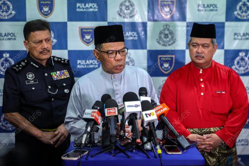 DATUK SERI SAIFUDDIN NASUTION ISMAIL