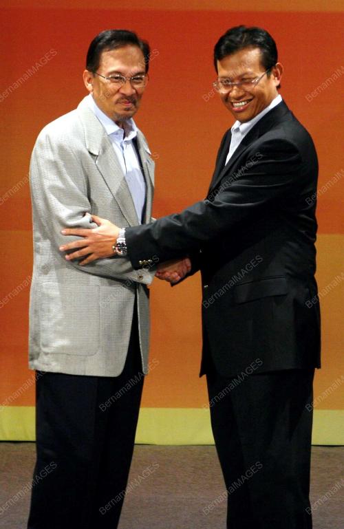 DEBAT