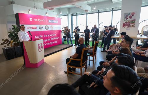 PELANCARAN INISIATIF PAYUNG RAHMAH BERSAMA FOODPANDA