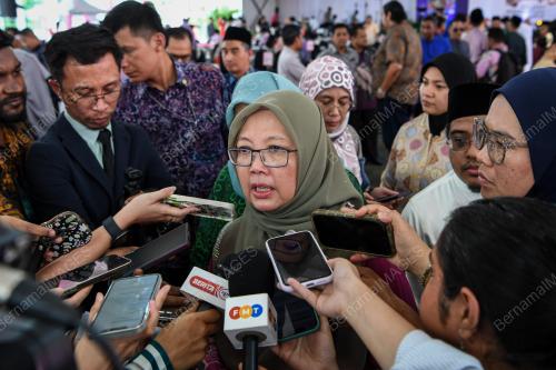 DATUK SERI DR ZALIHA MUSTAFA