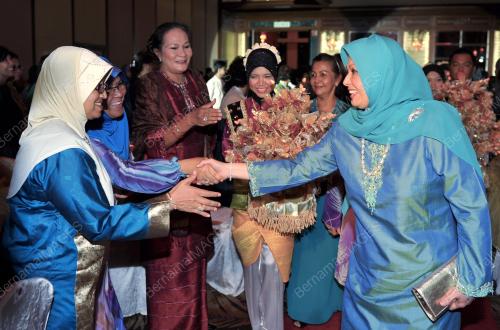 KL47_18042012_NOORAIN