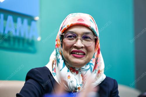 DR RUSMINI KU AHMAD