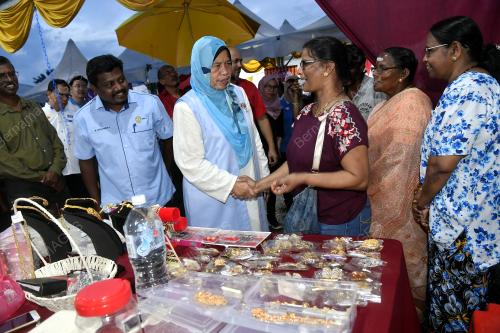 KL47_19102019_DEEPAVALI_BN20191019491