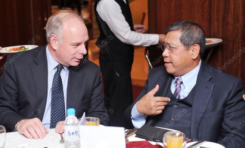 KL47_19112013_PARLIMEN