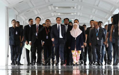 DATUK SERI ANWAR IBRAHIM