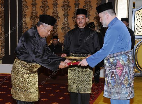 KL47_21022017_WATIKAH