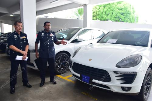 DATUK HUSSEIN OMAR KHAN