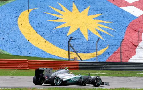KL47_22032013_F1_HAMILTON