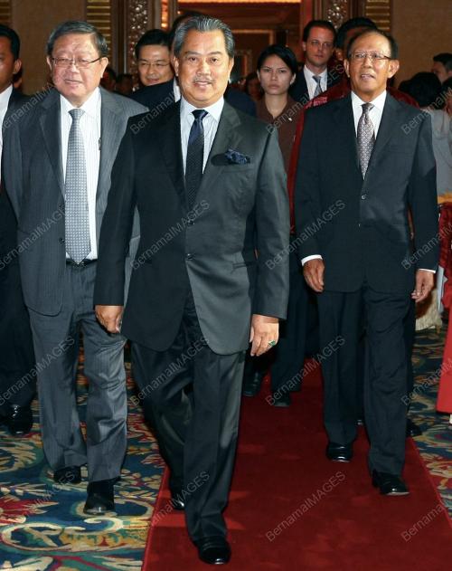 TAN SRI MUHYIDDIN YASSIN