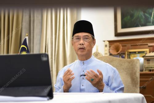 TAN SRI MUHYIDDIN YASSIN