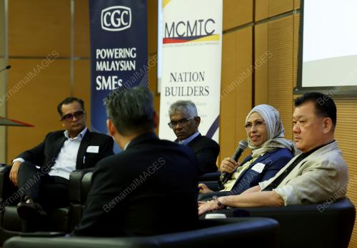 DATUK NORAINI SOLTAN