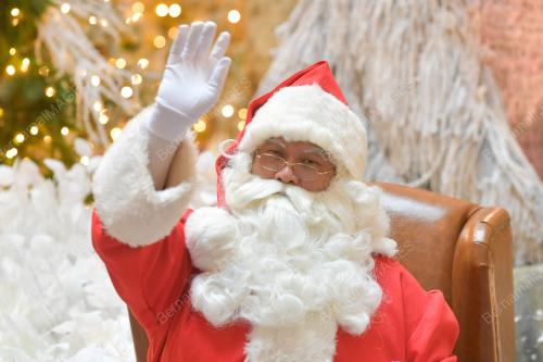 TINJAUAN PERSIAPAN HARI KRISMAS