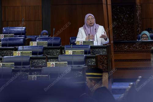 SENATOR DATUK DR FUZIAH SALLEH