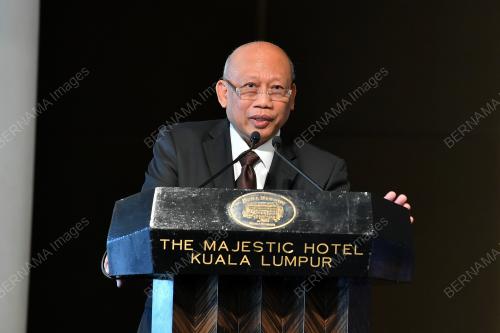 DATUK DR CHAMIL WARIYA