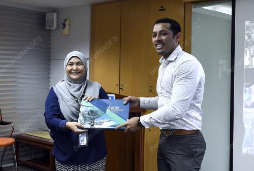 KL47_27022018_LAWATAN_BN201802260109