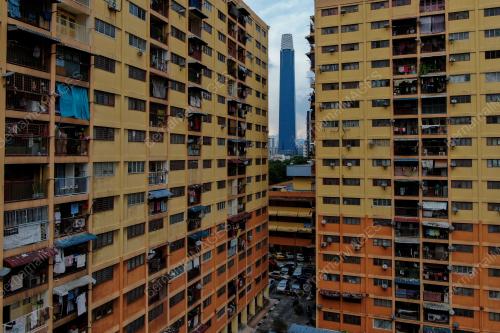 PAKEJ RANGSANGAN EKONOMI PRIHATIN RAKYAT (PRIHATIN) : ISI RUMAH DAN PPR