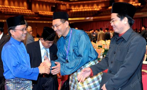 DATUK SERI MOHD SHAFIE APDAL