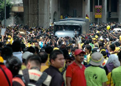 KL47_28042012_BERSIH
