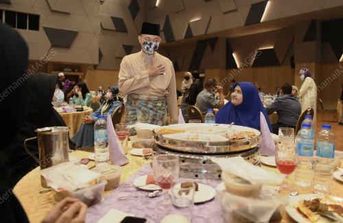 DATUK SERI FADILLAH YUSOF