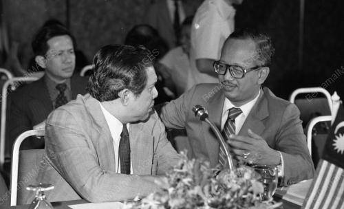 TENGKU AHMAD RITHAUDDEEN