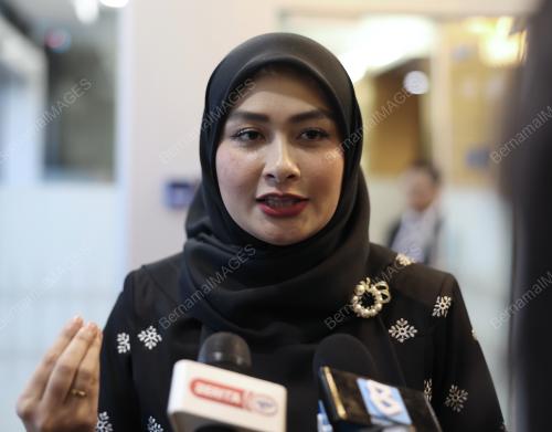 YOUNG SYEFURA OTHMAN