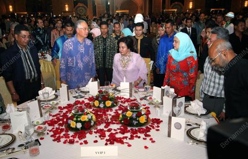 MOHD NAJIB TUN RAZAK